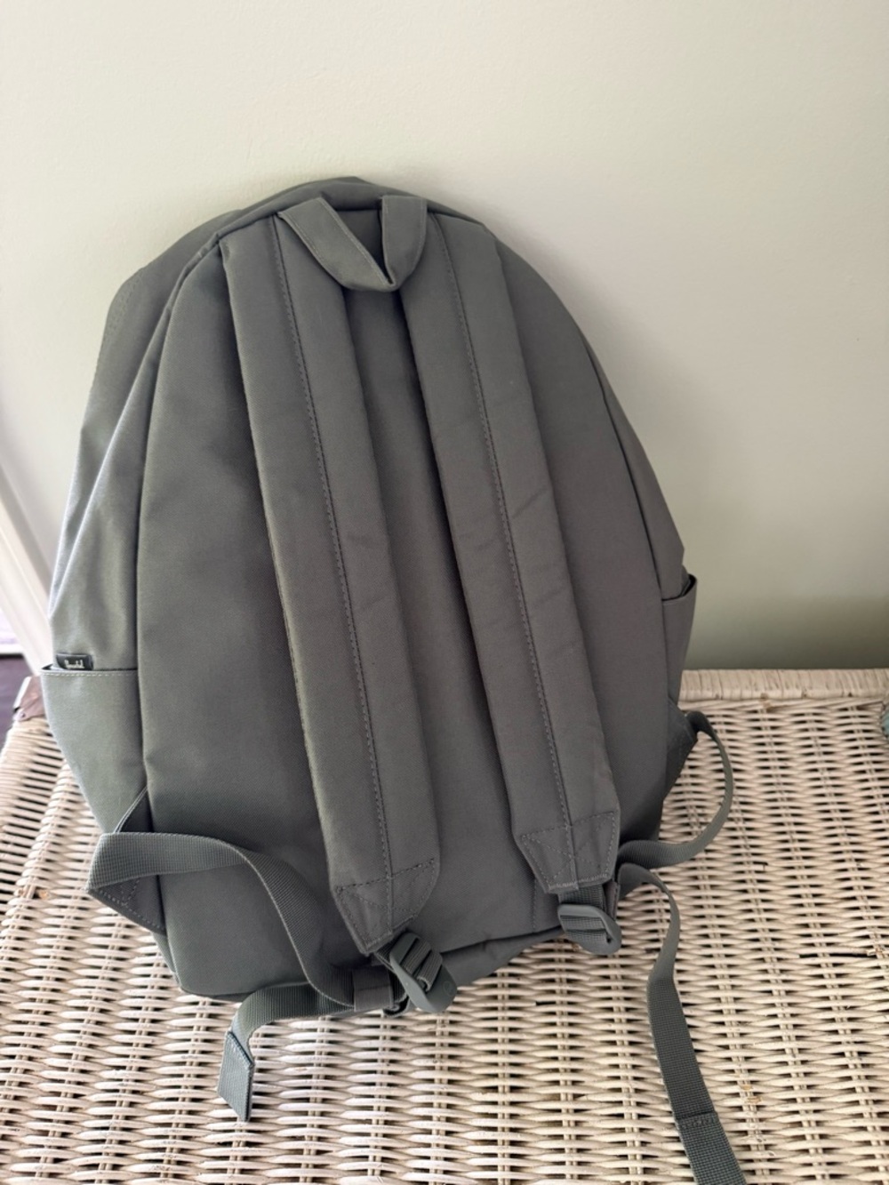 Backpack - Picture 6 of 7